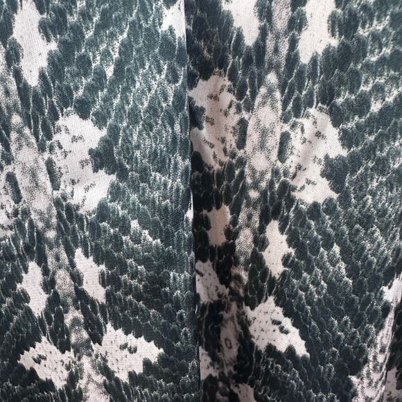 Show Me Your Mumu Tunic Tropical Print size Small - Picture 7 of 10